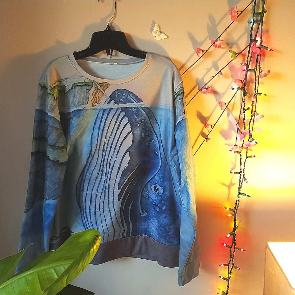 Hurry! Store Close Next Week!! Whale sweatshirt 3xl